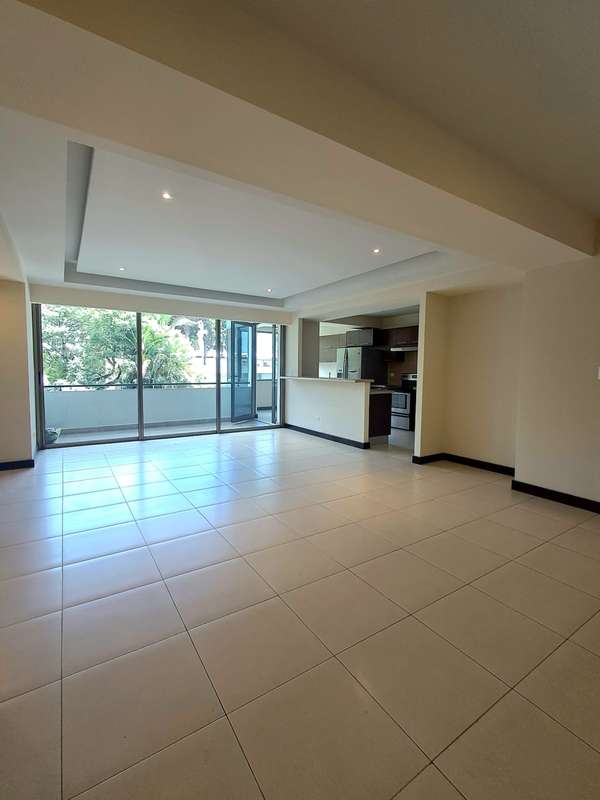 ALQUILO AMPLIO APARTAMENTO Z.14 