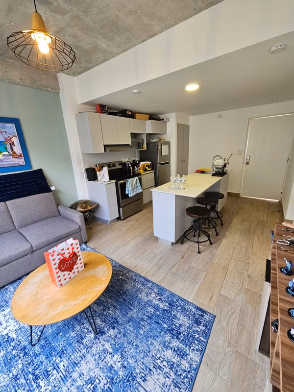 APARTAMENTO AMOBLADO EN VENTA EN SERENE ZONA 2 CON PATIO | PV