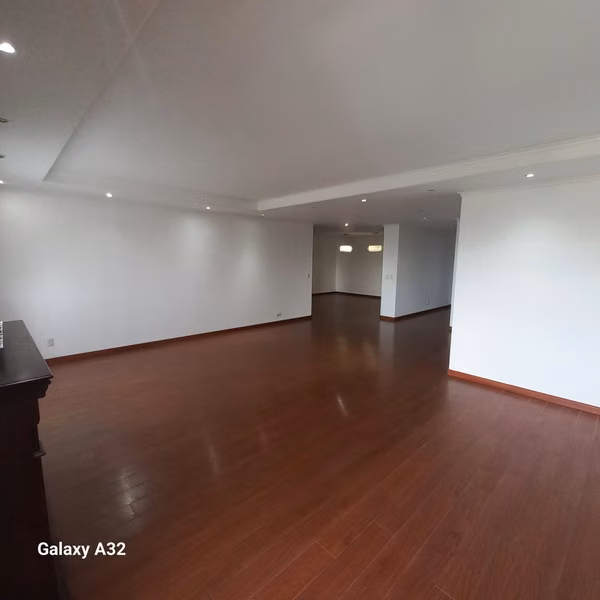 APARTMENT FOR RENT IN BOTICCELLI AREA 15