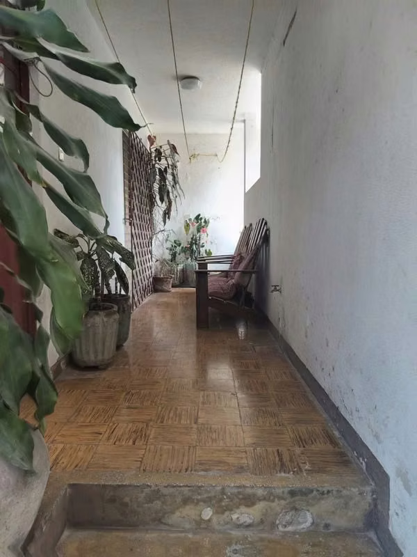 PROPERTY FOR SALE IN AREA 13 NEAR AVENIDA LAS AMERICAS