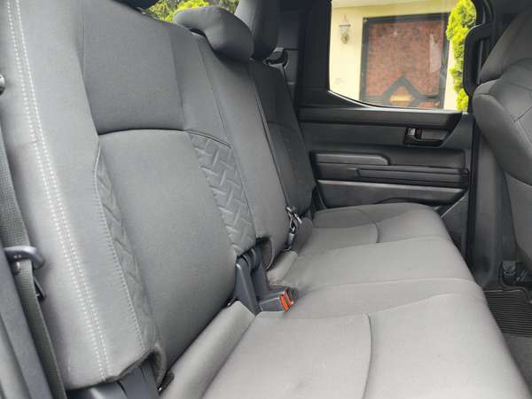 TOYOTA TACOMA SR5 4X4, MODELO 2026