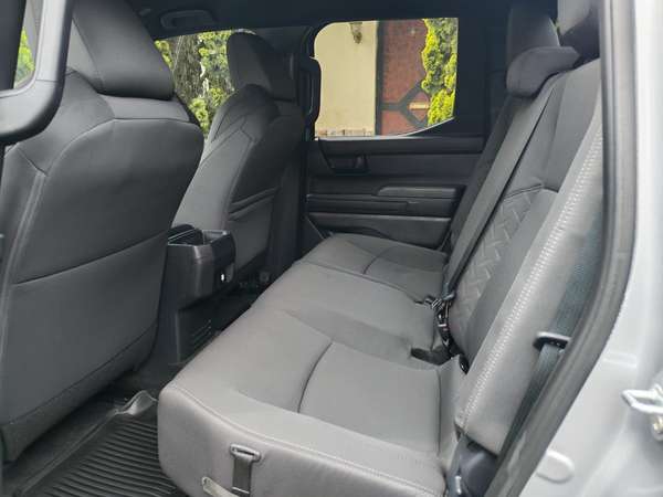TOYOTA TACOMA SR5 4X4, MODELO 2026