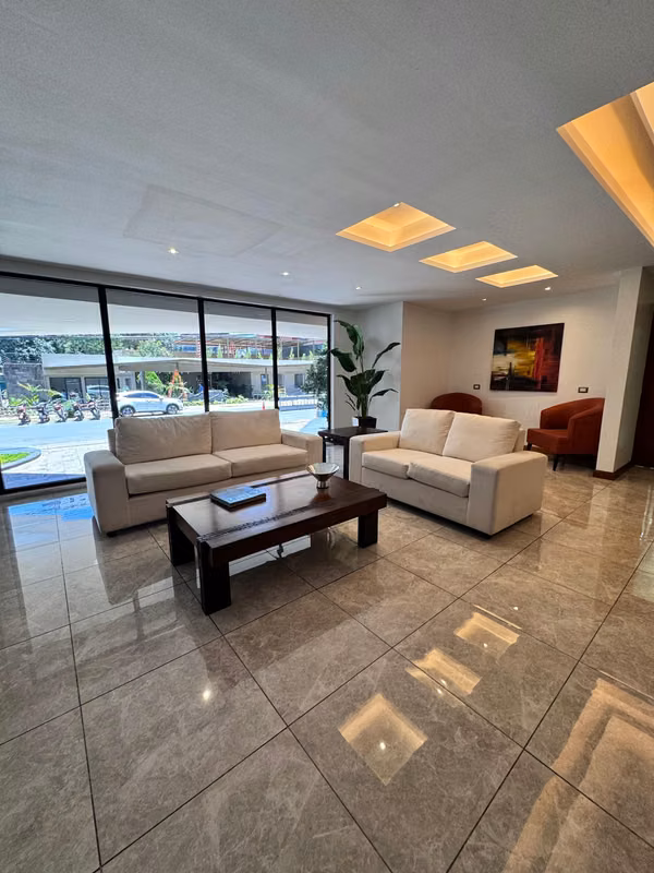 APARTMENT FOR RENT IN TOWER COUNTESS AREA 14