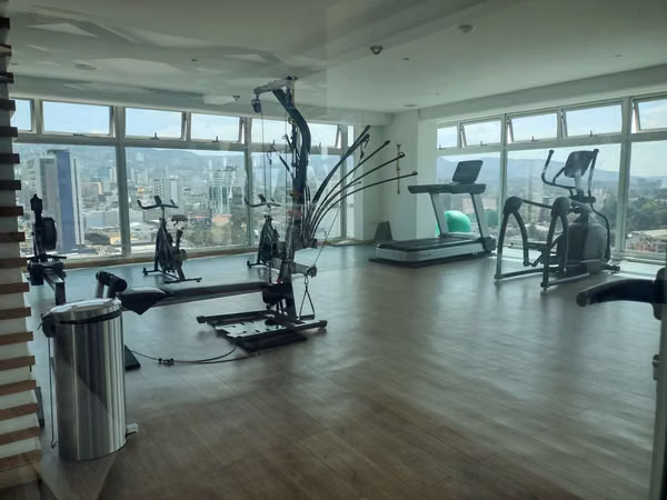 2 bedroom apartment in area 10
