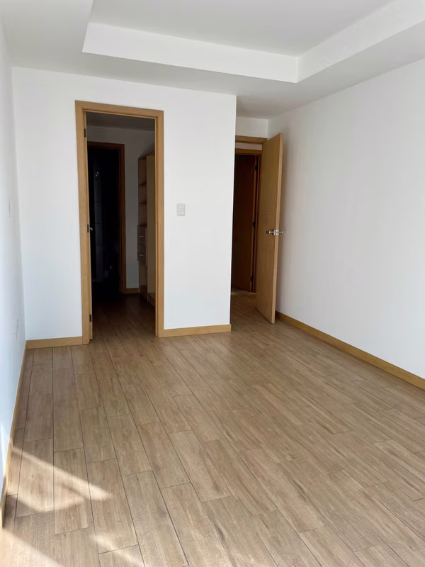 2 bedroom apartment in area 10