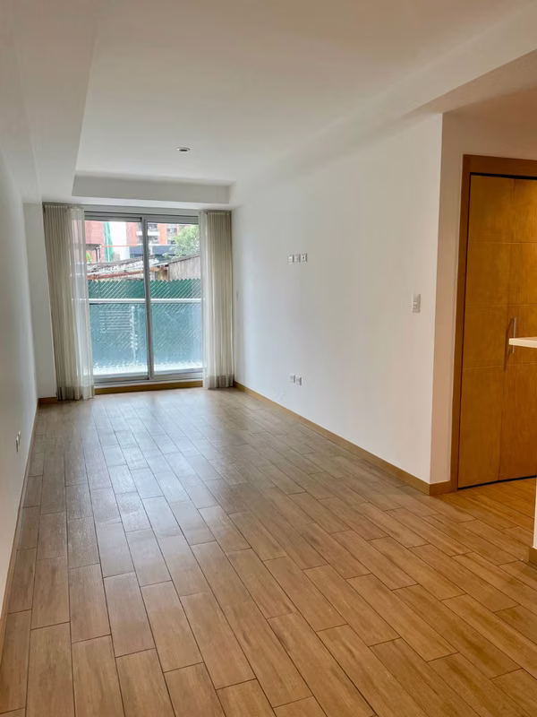 2 bedroom apartment in area 10