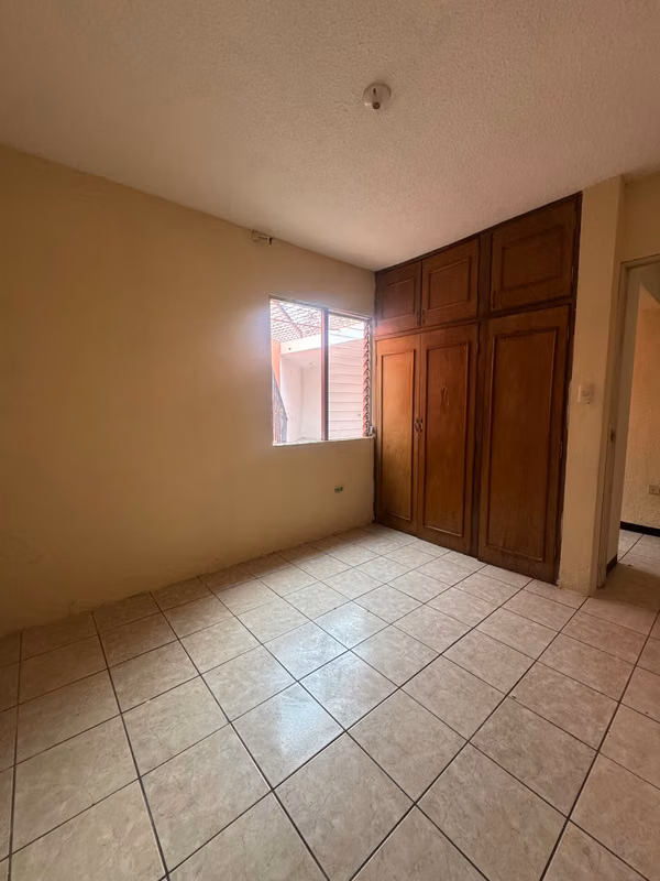 Venta!! Casa 3 habitaciones- Residencial Colinas del Sur