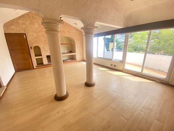 HABITACIÓN PRINCIPAL EN ALQUILER CON TERRAZA PRIVADA, SAN LAZARO Z.15 (J)