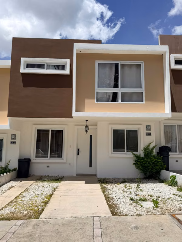 HOUSE FOR SALE - 124; RESIDENTIAL ARBORETTO - 124; SANTA CATARINA PINULA