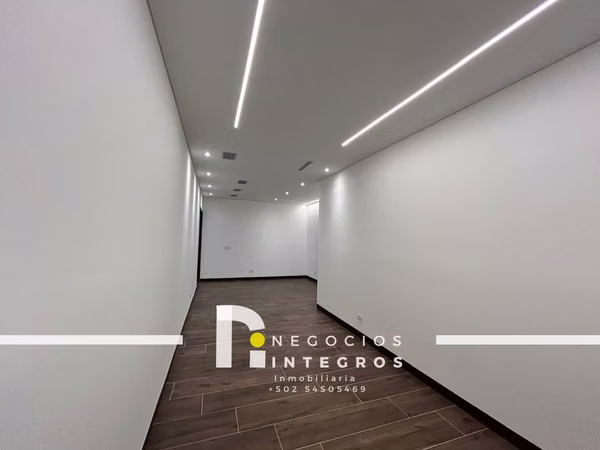 SPECTACULAR TWO-LEVEL PENTHOUSE FOR SALE – OAKLAND, ZONE 10