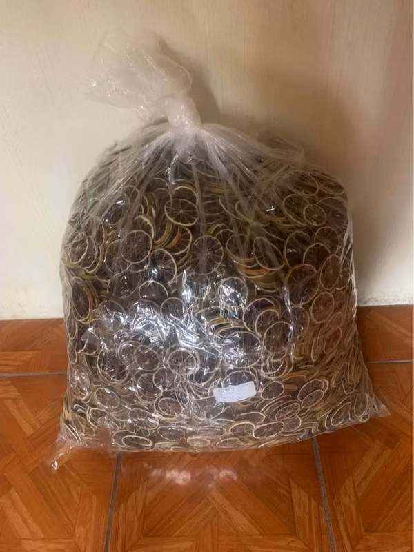 Wholesale Batch: Dehydrated Lemon for Coke, Bars and Coffee (Remate)