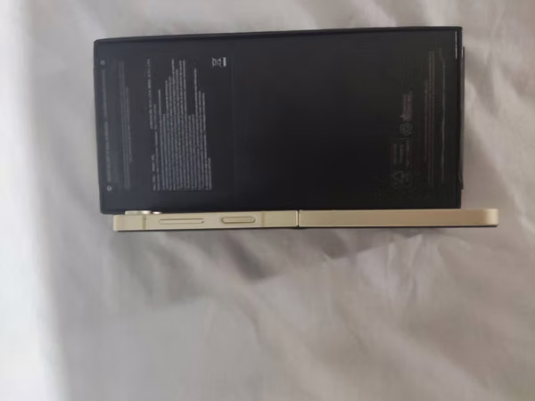 Samsung Galaxy Z Flip 6 with box and manuals