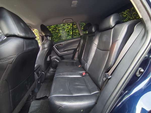 Toyota Rav4 Modelo 2022 de agencia