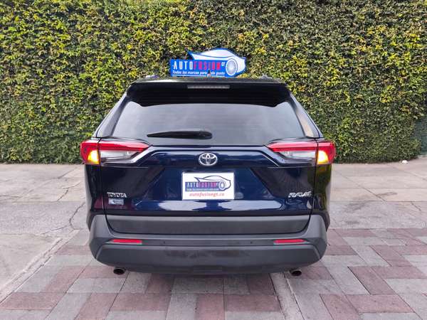Toyota Rav4 Modelo 2022 de agencia