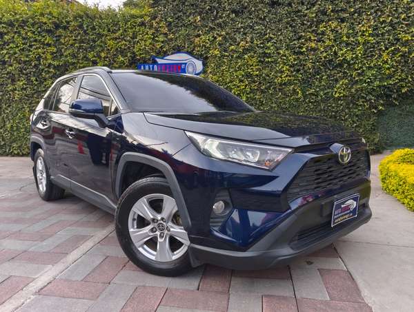Toyota Rav4 Modelo 2022 de agencia