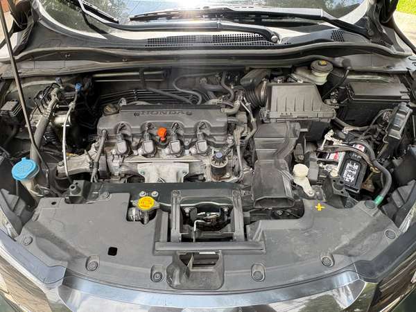 Honda HR-V EXL model 2017 55,000 miles