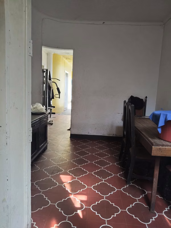 CASA EN VENTA EN ZONA 1 CERCA AL PARQUE MORAZAN IDEAL PARA INVERSIONISTA