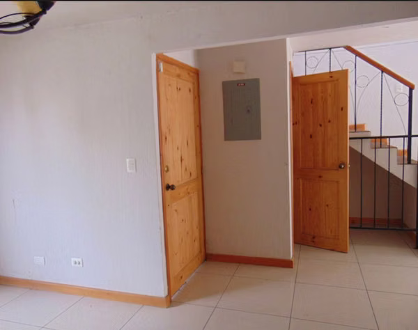 House for sale in Carretera to El Salvador Km. 16.5 BAN REMATE RACE!!