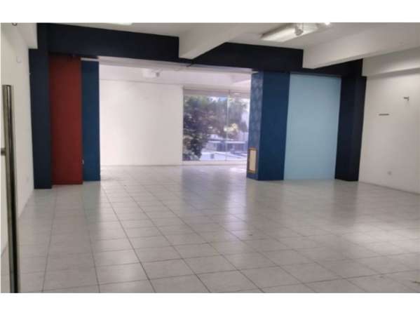 LOCAL COMERCIAL EN RENTA EN ZONA 10