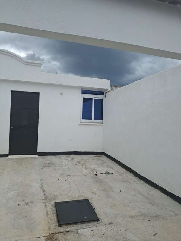 VENDO CASA EN CONDOMINIO PRADOS DE LAS VILLAS CHINAUTLA ALDEA CONCEPCION SACOJITO