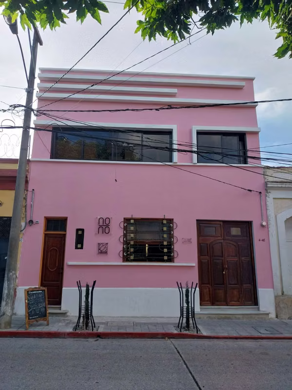 Furnished studio apartment in area 1