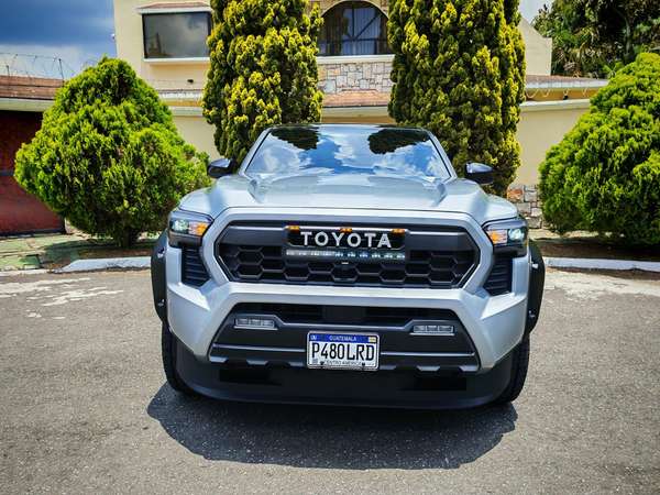 TOYOTA TACOMA XP SERIES 4X4, MODELO 2025