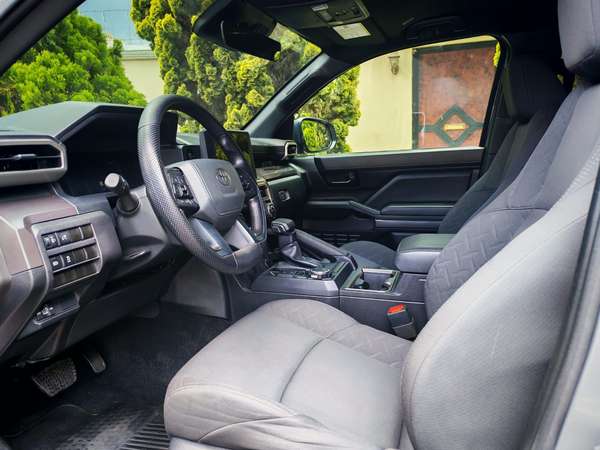 TOYOTA TACOMA XP SERIES 4X4, MODELO 2025