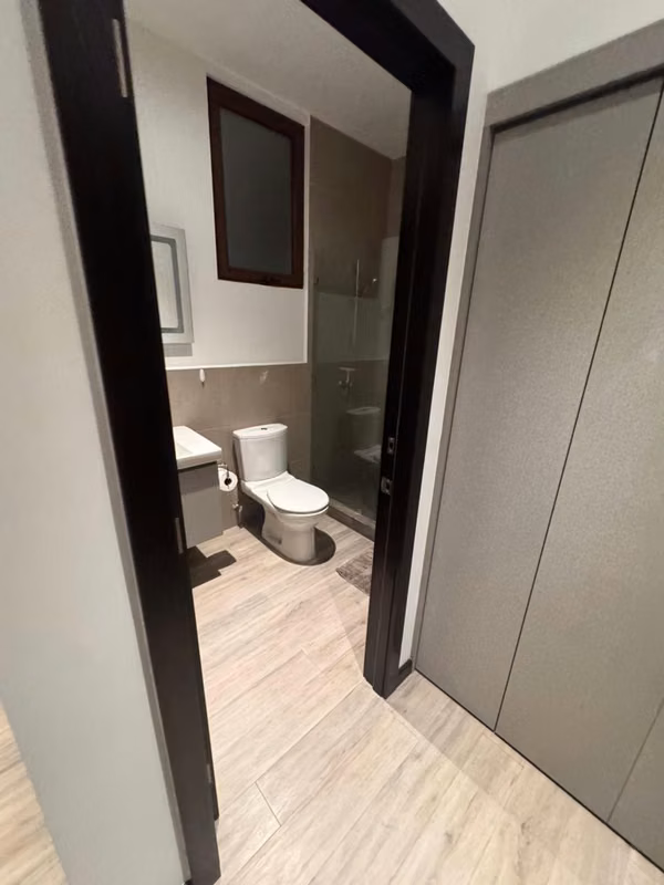 SALE OF APARTMENT IN BUILDING LILIES OF CAYALA 2, AREA 16