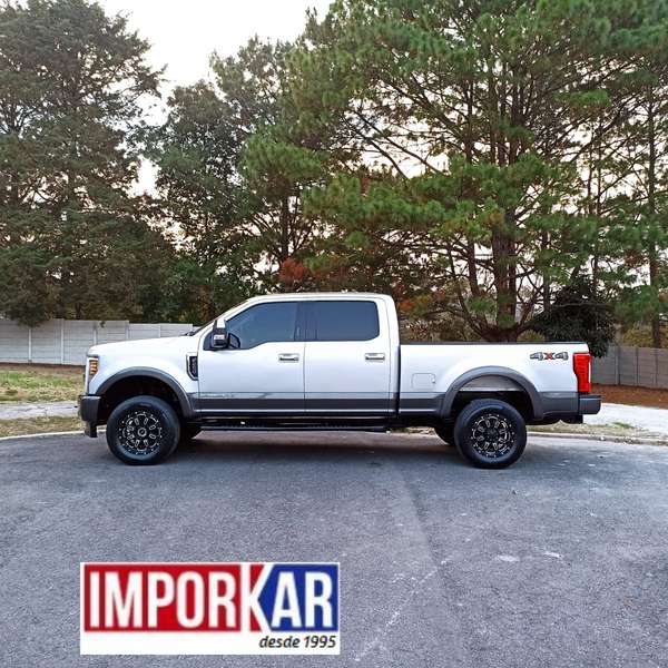FORD F250 SUPER DUTY XLT 2018 TURBO DIESEL 6.7L POWER STROKE V8
