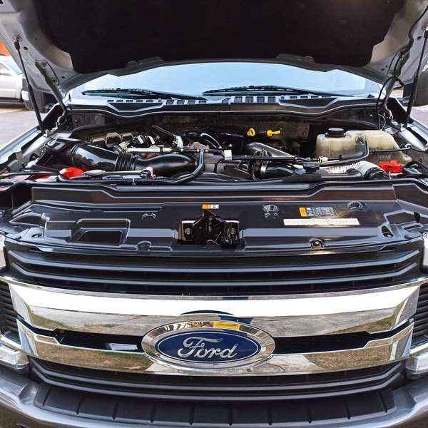 FORD F250 SUPER DUTY XLT 2018 TURBO DIESEL 6.7L POWER STROKE V8