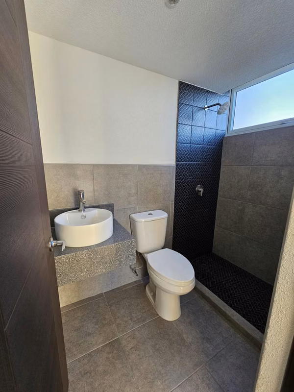 Rental apartment Bossen area 2 2 bedrooms and 2 parks. Close to everything.