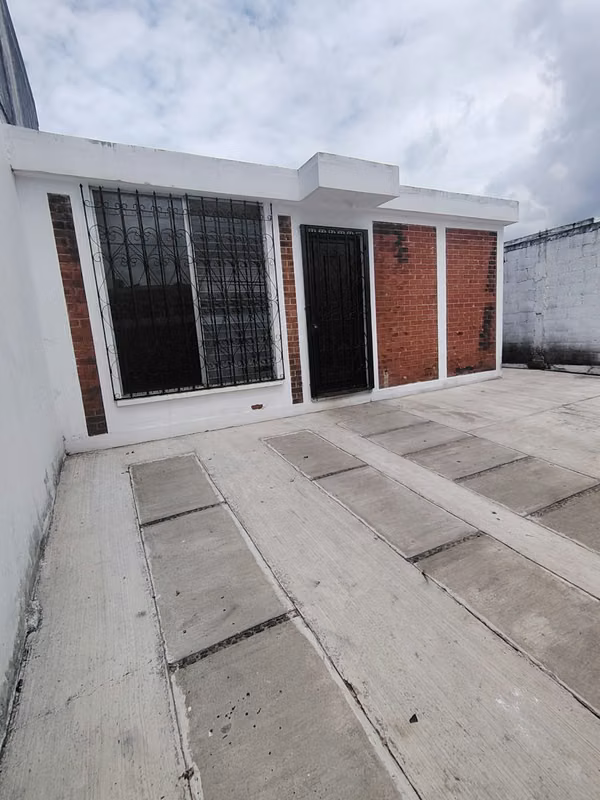 HOUSE FOR SALE IN MOUNTAIN MARIA INSIDE GARITA