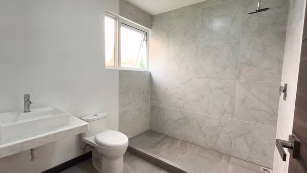 House for Sale in km 20.7 to Fraijanes
