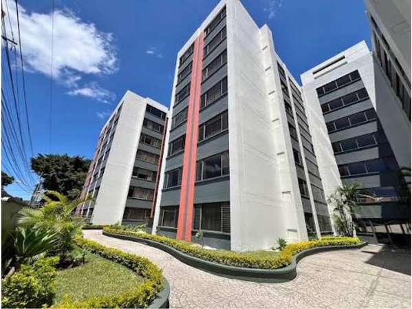  APARTAMENTO EN VENTA – 3 HAB| MORADAS DEL ACUEDUCTO | ZONA 10