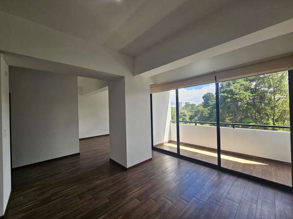 RENTAL APARTMENT IN AREA 10 - 124; 3H AND SERVICE ROOM - 124; AQUEDUCT HOUSE