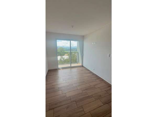 Apartamento en Renta Zona 16