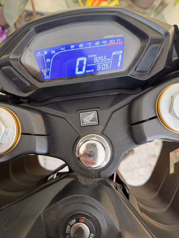 Honda cb190r