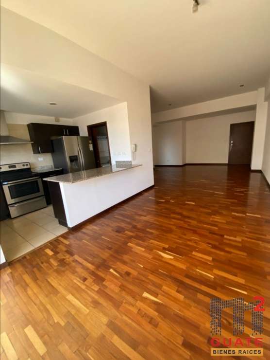 Apartment in Rental, Zone 14 (R8328)