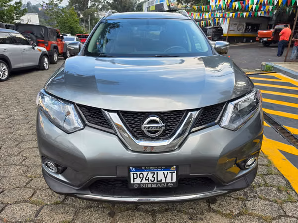 Nissan rogue 4x4 2015