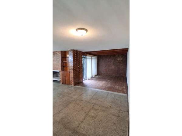 House in Rental Zone 10