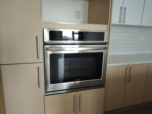 APARTMENT FOR RENT IN BUILDING 5TH AVENUE AREA 14