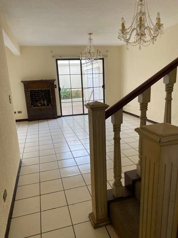 RENTO CASA CONDEN. LOS LAURELES, VILLA LOS PINABETES, SAN JOSE PINULA REF.6954 * 4 HAB, 3.5 BATHROOM