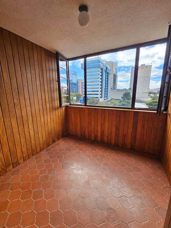 Area 10 by Gemini large apartment in rent