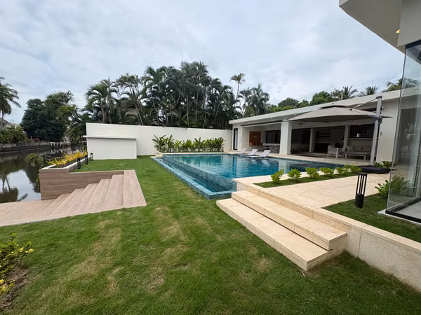 Casa vacacional en venta Likin Puerto Quetzal