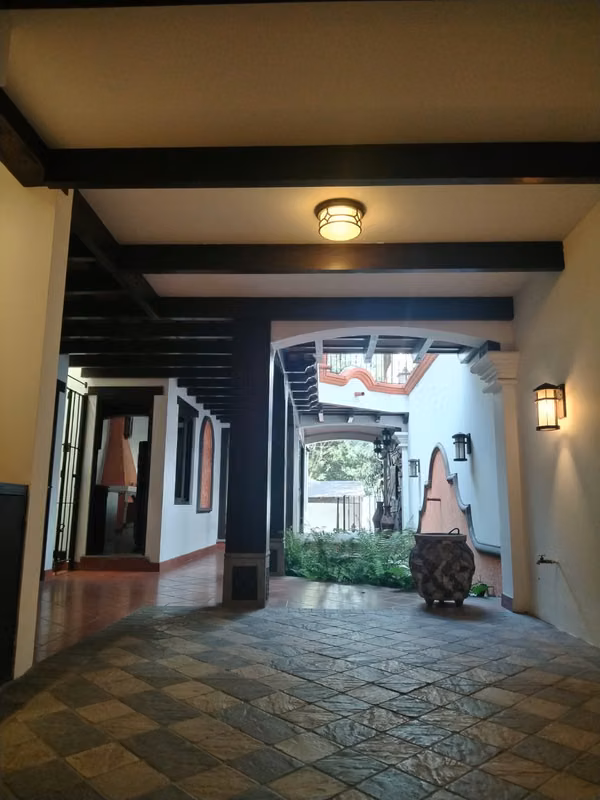 SALE OF HOUSE IN OLD GARDENS