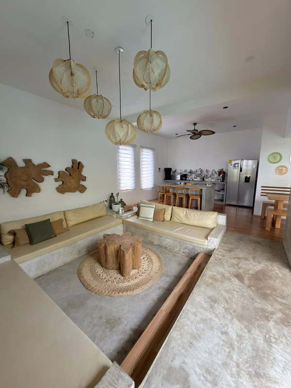 SALE OF HOUSE IN THE PAREDDON, SITACATE, ESCUINTLA
