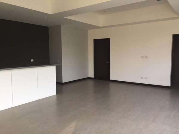 Vendo Apartamento en Edificio Quinze VH1 Zona 15 con vista al Bosque | 3 Habitaciones + servicio