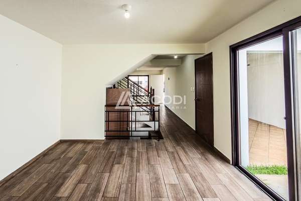 Casa en Hacienda de Las Flores, Zona 2 de Villa Nueva