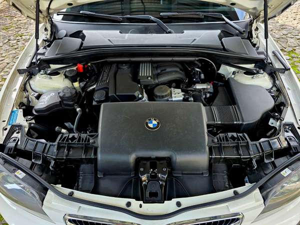 BMW 120i 2011