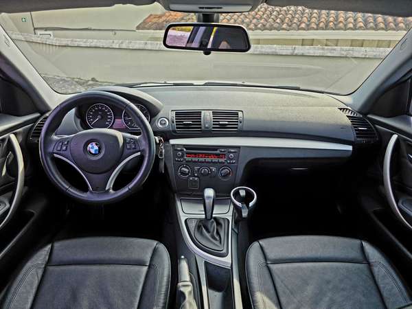 BMW 120i 2011